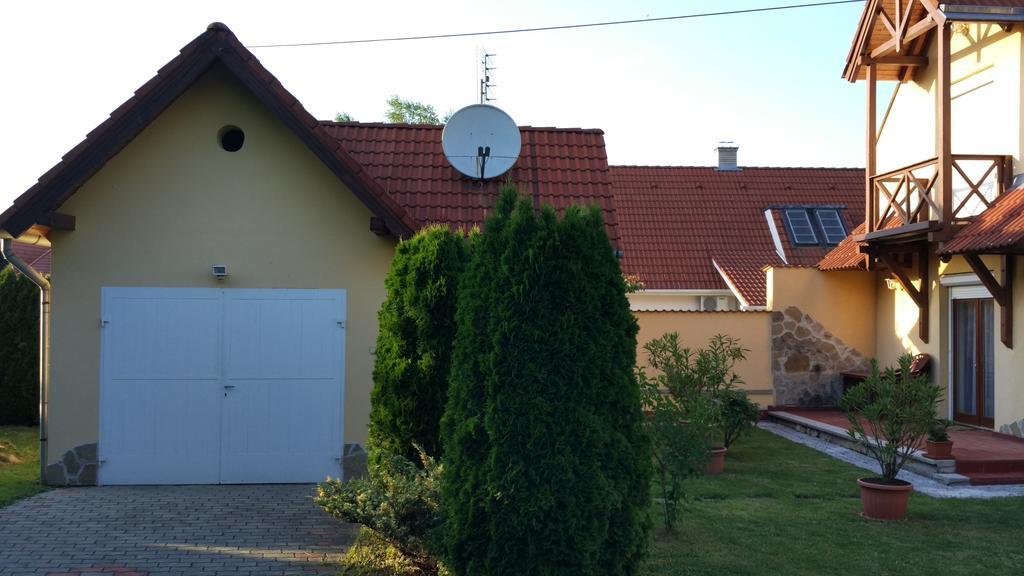 Anna Villa Lenti Exteriér fotografie